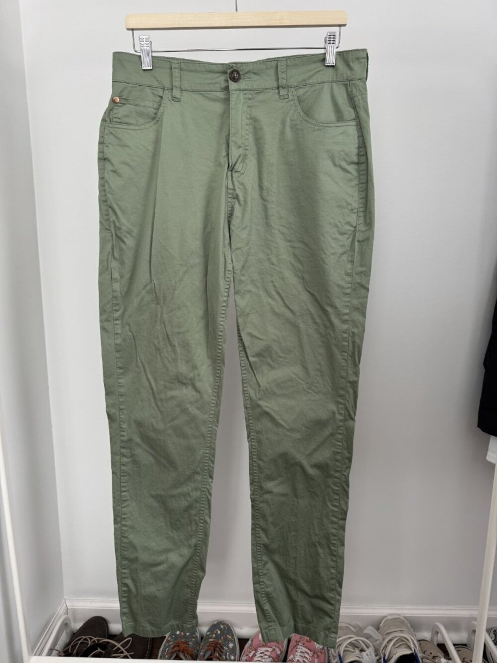 Mugsy Alpines Pants Men's 34x34 Green Stretch Slim Fit Chino
